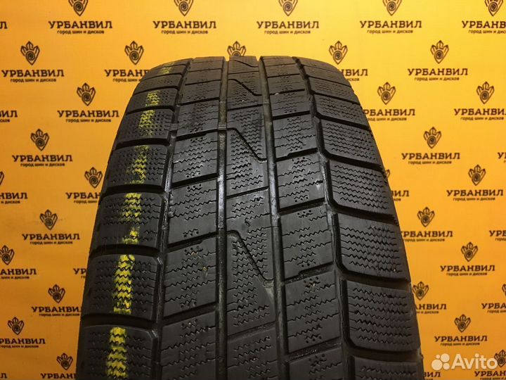 Hankook Winter I'Cept IZ2 215/65 R16 98T