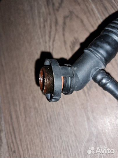 Патрубок вентиляции Porsche Cayenne Turbo 955 M