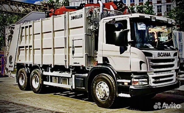 Водителе с мусоровоз скания (фаун с задней загр)