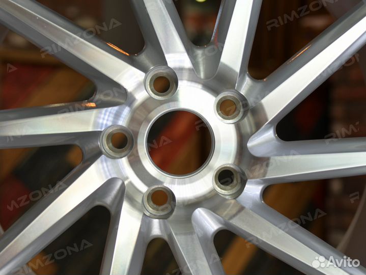 Литые диски CVT R17 для Scirocco. Рассрочка