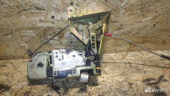 Замок задней правой двери Форд Транзит 2000-2014