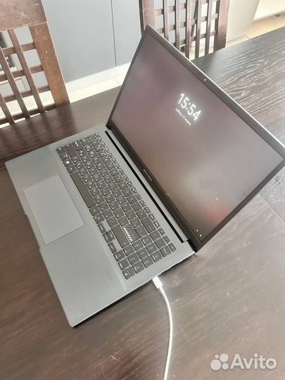 Asus Vivobook M6500QC Ryzen 7 5800H 16gb RTX 3050
