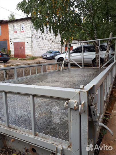 Кузов грузовой бортовой - платформа