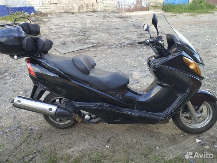 Suzuki skywave burgman 400