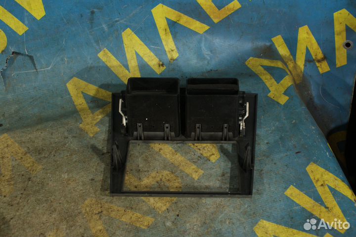 Рамка магнитолы Vortex Estina