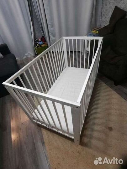 Детская кровать IKEA с матрасом