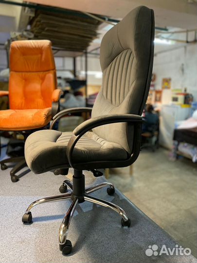 Компьютерное кресло