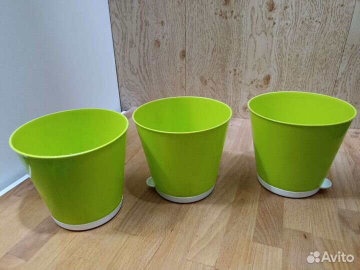 Горшки и кашпо пластиковые