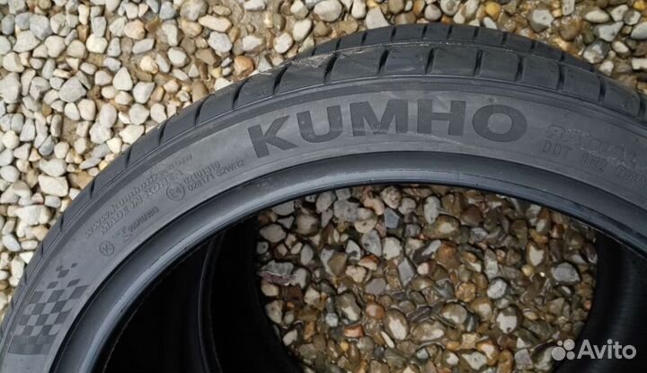 Kumho Ecsta PS71 225/40 R19 93Y