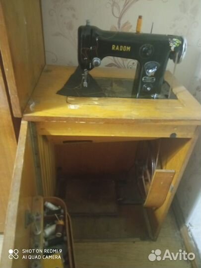Швейная машина Radom ножная