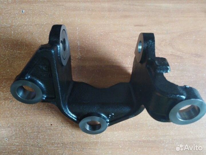 Кронштейн кпп Mazda Mpv Ii (Lw) 1999-2006