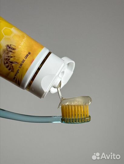 Атоми. Зубная паста и зубные щётки с ионами золота