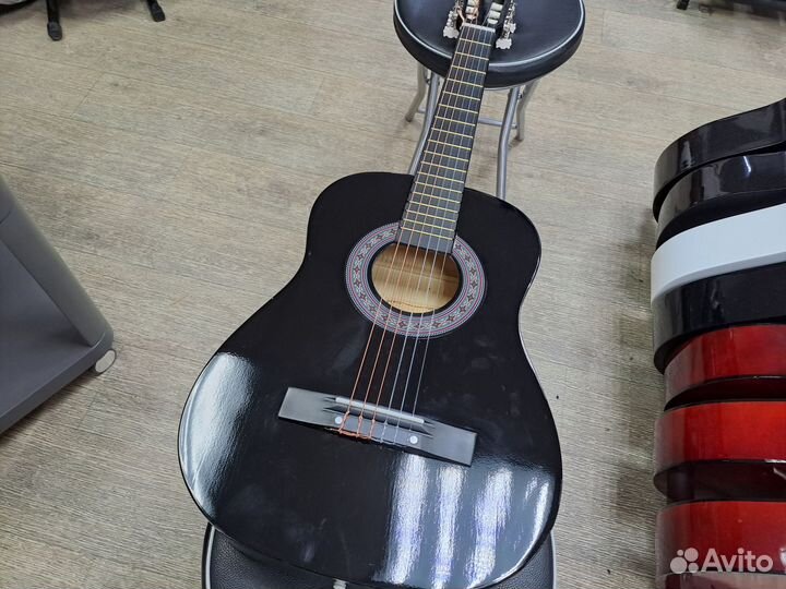 Гитара классическая чёрная для ребёнка размер 1/2