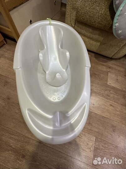 Ванночка для купания с горкой