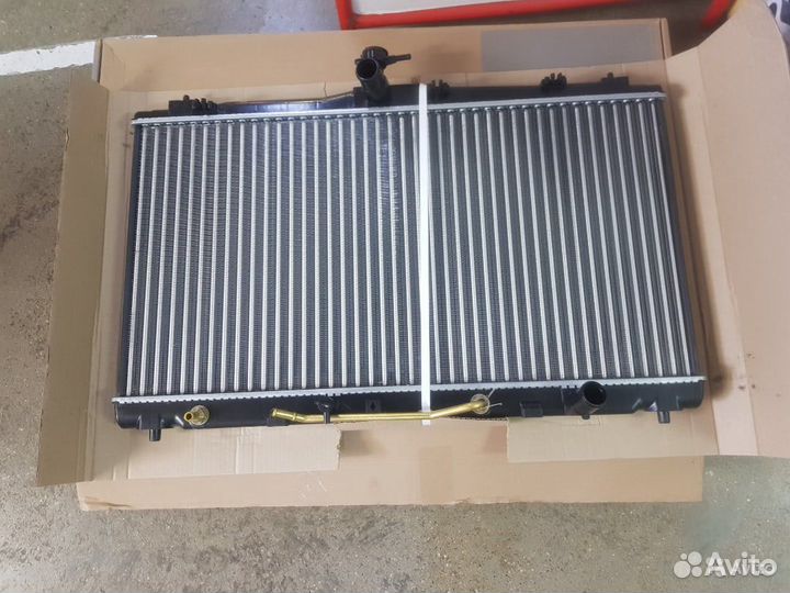 Радиатор охлаждения Тойота Камри Camry 2011-2018гг