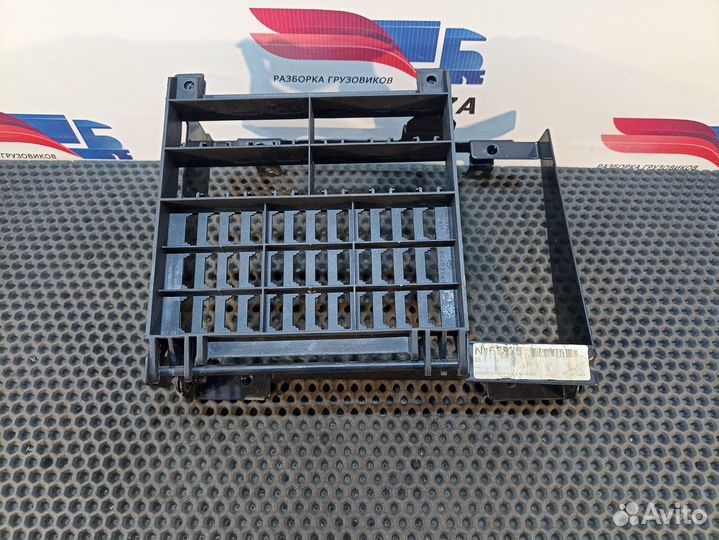 Кронштейн блока предохранителей