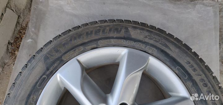 Michelin Latitude Alpin 235/60 R18 107H