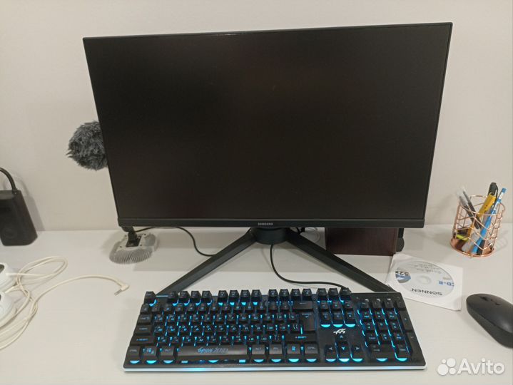 Монитор Samsung 24 144Гц