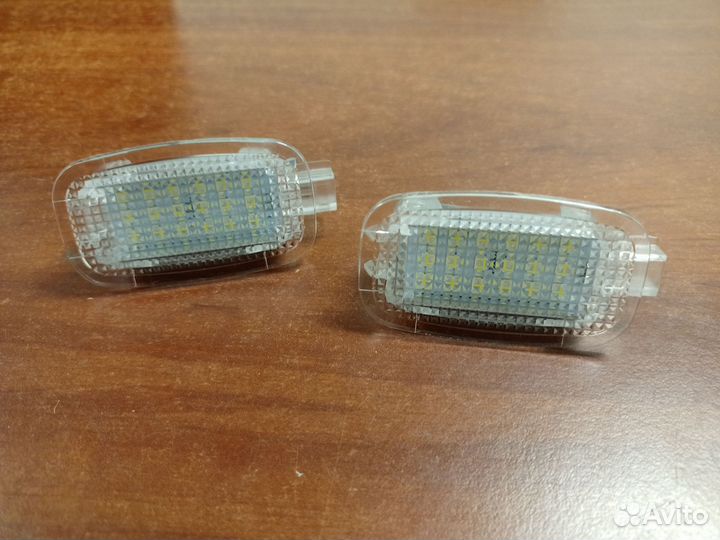 Подсветка бардачка, багажника Mercedes