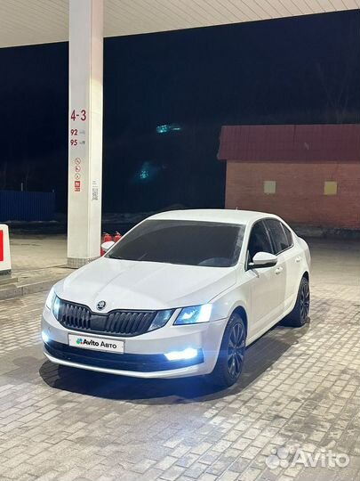 Skoda Octavia 1.6 AT, 2018, 260 000 км
