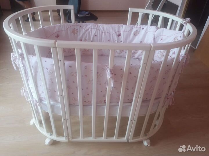 Кровать круглая/овальная с матрасами и бельем