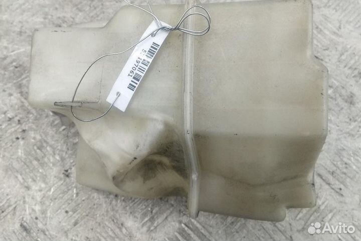 Бачок расширительный Mazda 323