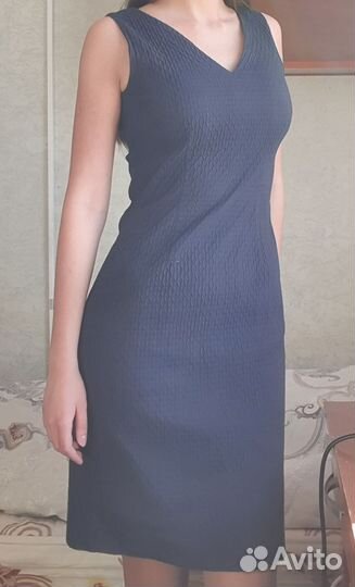 Платье офисное