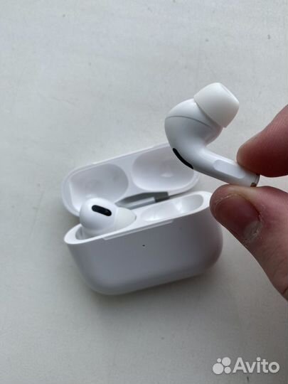 Наушники apple airpods pro