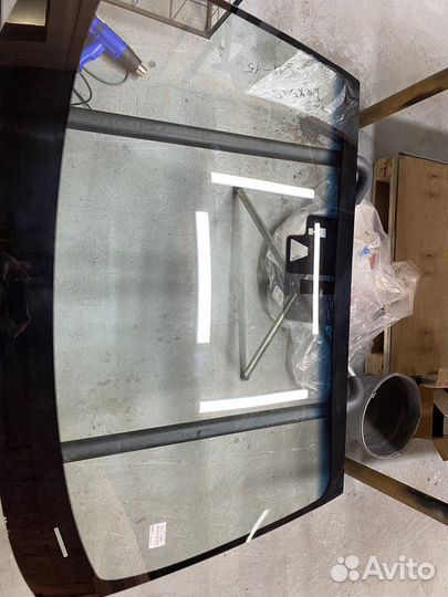 Стекло лобвое