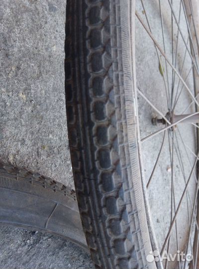 Покрышки для велосипеда 24*1,1/2 533*37
