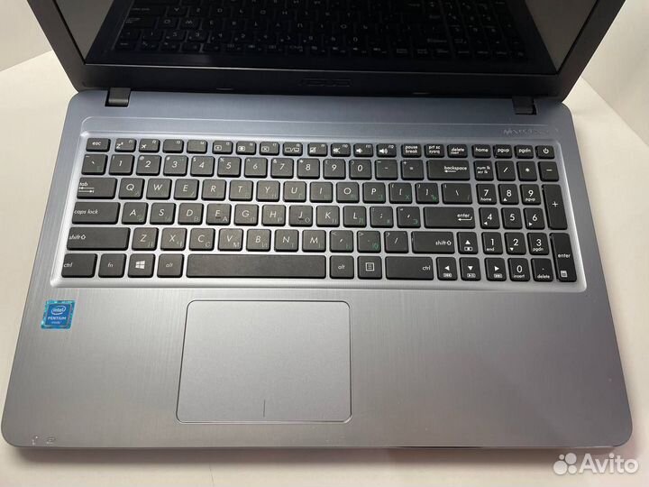 Asus X540S Intel Pentium N3700/4gb/SSD240Gb