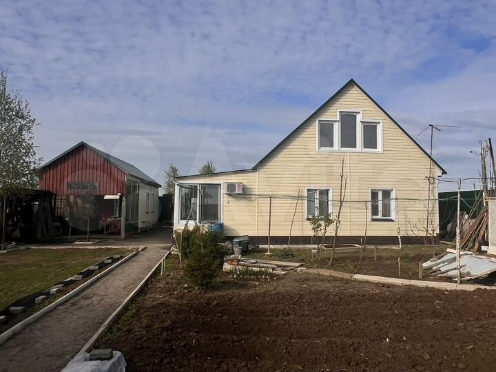 Дом 98 м² на участке 8,8 сот.