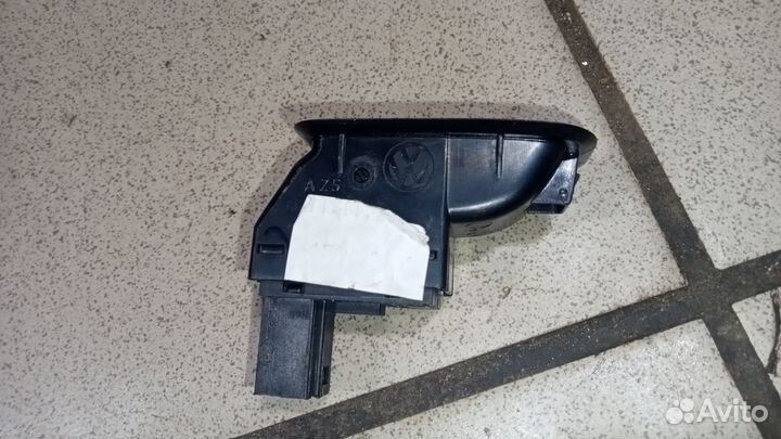 Кнопка стеклоподъемника Volkswagen Polo.Оригин.б/у