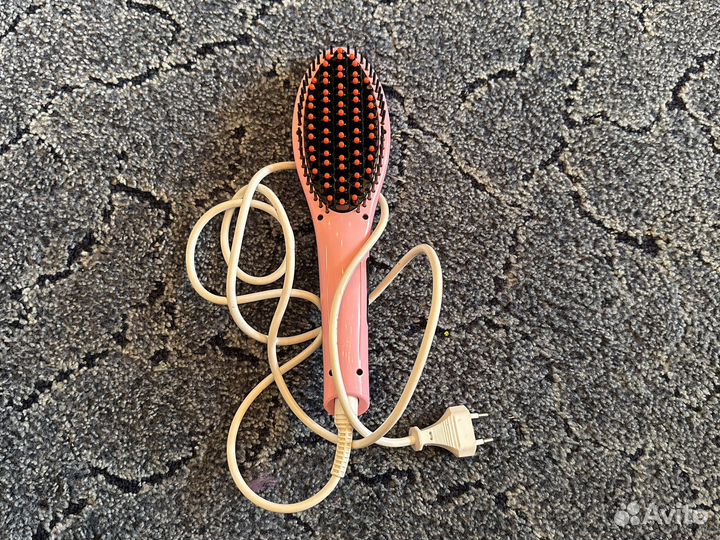 Расческа-выпрямитель