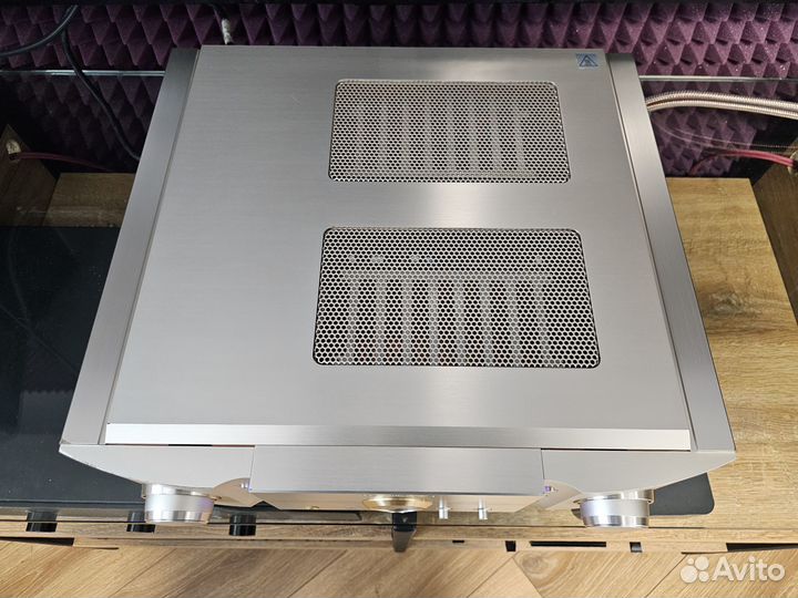 Интегральный усилитель Marantz PM-13s2