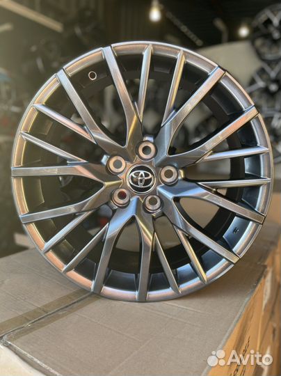 R18 на Toyota Camry/Corolla/Rav4 Новые Диски