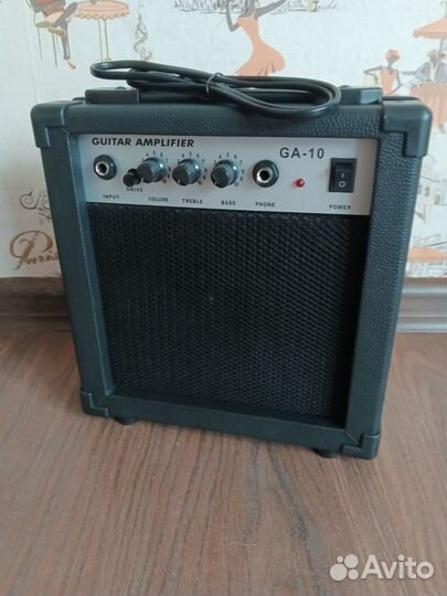 Комбоусилитель GA10