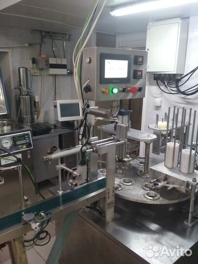 Автомат розлива и фасовки в стаканы (16 поз-стол)