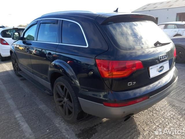 Подушка безопасности водителя audi Q7 2006