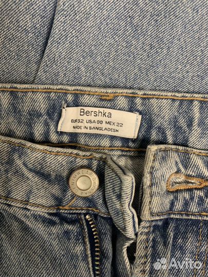 Джинсы bershka