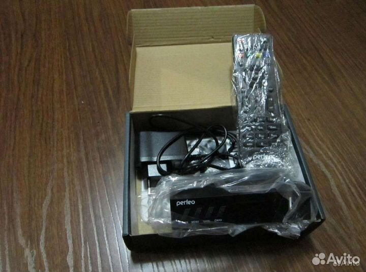 Телевизор и Приставка цифровой канал