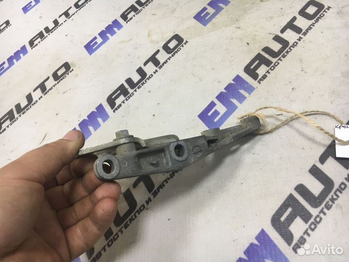 Кронштейн масляного щупа Рено Логан