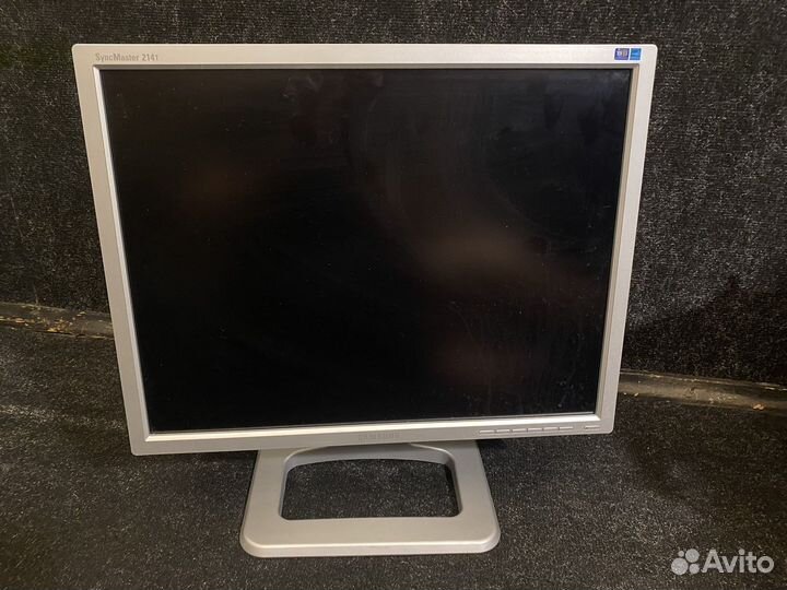 Монитор для бухгалтеров и иных профессий с цифрами