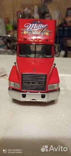 1993 Mack Truck Miller Beer