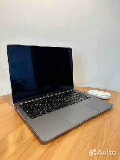 MacBook Air 13 M1 2020 16 GB/1 TB Ростест
