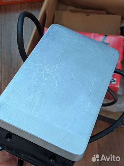 Утюг swix Т77 для парафина лыж, сноубордов