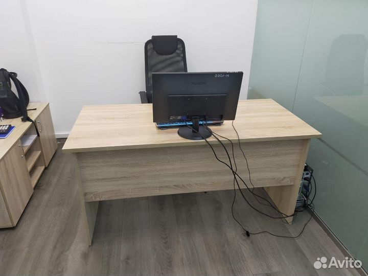 Офисная мебель эконом столы шкафы стулья кресла