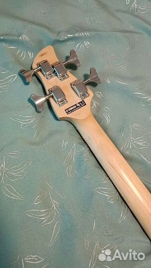 Бас гитара Yamaha trbx174 BL
