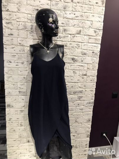 Летнее платье р42 H&M