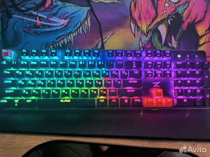 Игровая механическая клавиатура